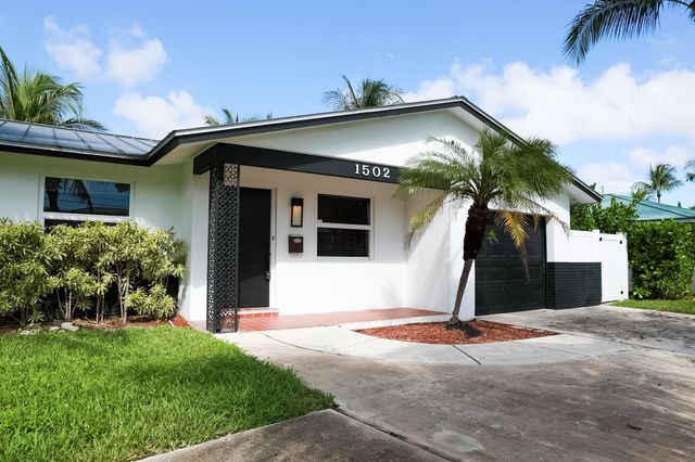 1502 NW 4th Avenue, Boca Raton, FL 33432