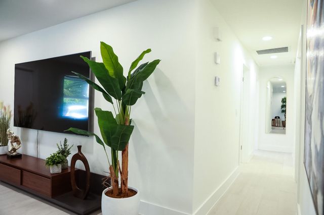 1502 NW 4th Avenue, Boca Raton, FL 33432