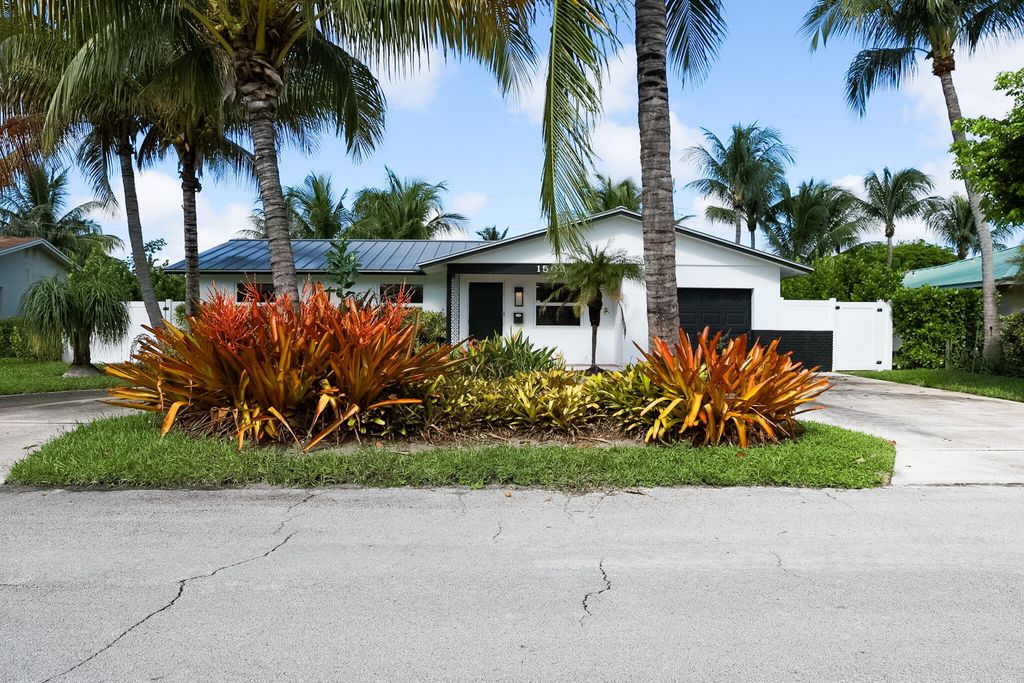 1502 NW 4th Avenue, Boca Raton, FL 33432