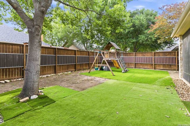 226 Lone Tree, Boerne, TX 78006