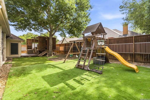 226 Lone Tree, Boerne, TX 78006