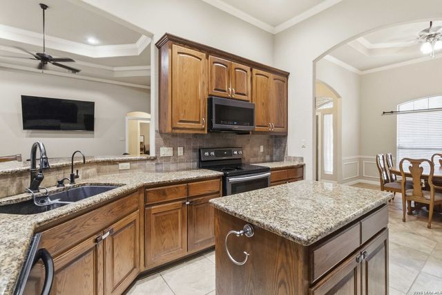 226 Lone Tree, Boerne, TX 78006