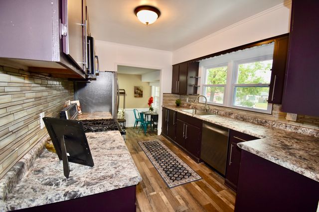 1914 Elim Avenue, Zion, IL 60099