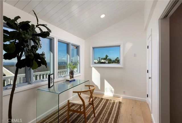 31927 Hayes Place, Laguna Beach, CA 92651