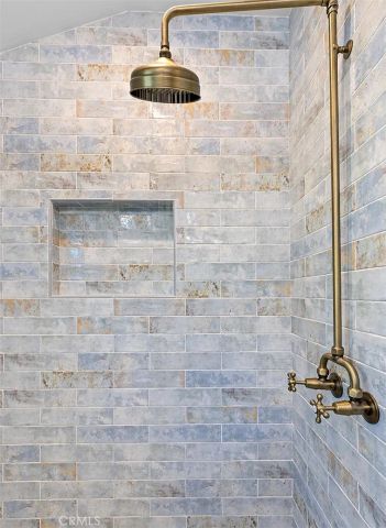 31927 Hayes Place, Laguna Beach, CA 92651