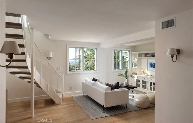 31927 Hayes Place, Laguna Beach, CA 92651