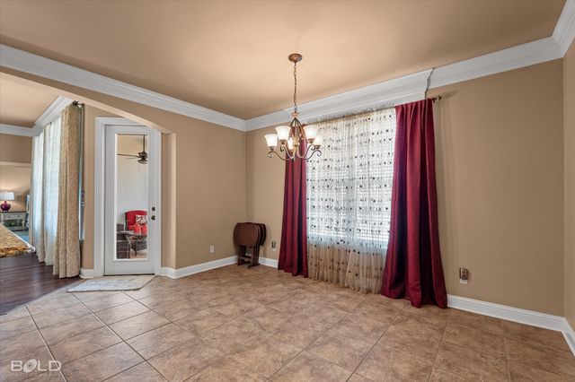 570 Chinquipin Drive, Bossier City, LA 71111