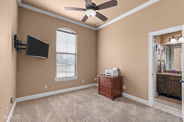 570 Chinquipin Drive, Bossier City, LA 71111