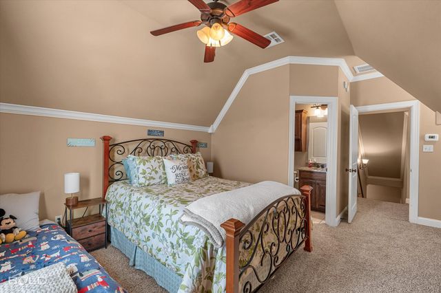 570 Chinquipin Drive, Bossier City, LA 71111