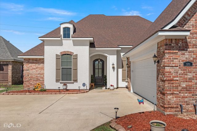 570 Chinquipin Drive, Bossier City, LA 71111