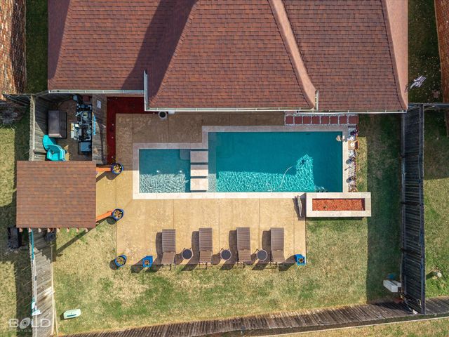 570 Chinquipin Drive, Bossier City, LA 71111