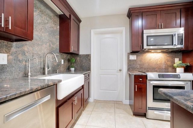 1822 YORKSHIRE DRIVE, Winter Park, FL 32792