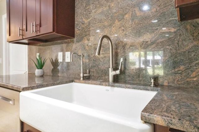 1822 YORKSHIRE DRIVE, Winter Park, FL 32792