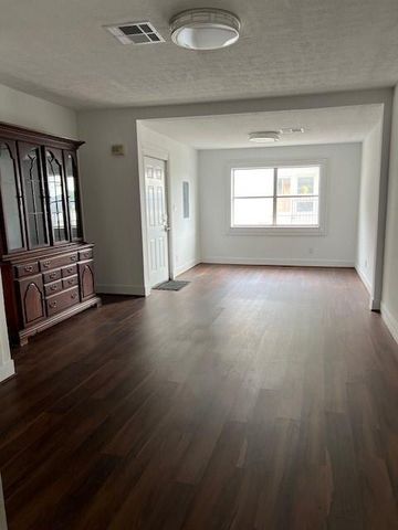 5106 Center Street, Houston, TX 77007