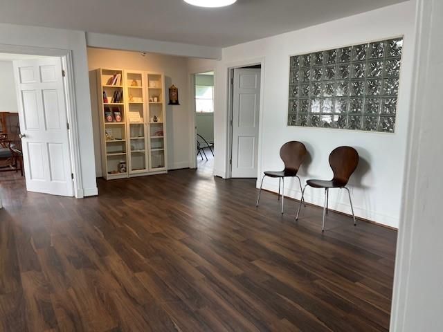 5106 Center Street, Houston, TX 77007