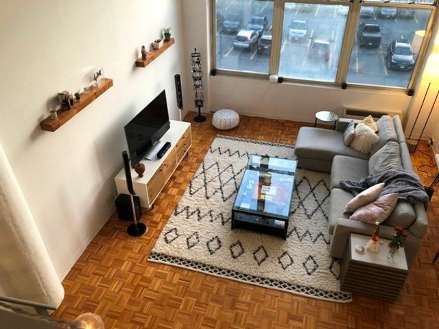 61 Brookline Avenue 221, Boston, MA 02215
