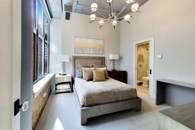 333 W Hubbard Street 617, Chicago, IL 60654
