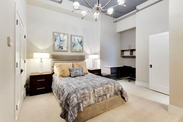 333 W Hubbard Street 617, Chicago, IL 60654