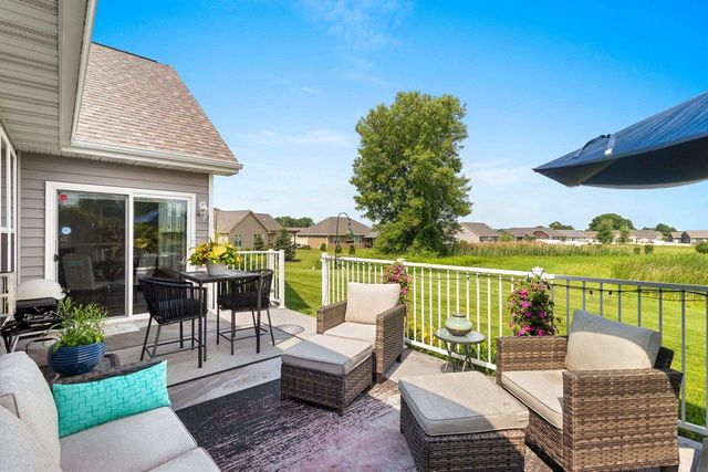 4602 TRELLIS DRIVE, De Pere, WI 54115