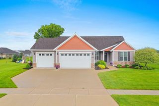 4602 TRELLIS DRIVE, De Pere, WI 54115