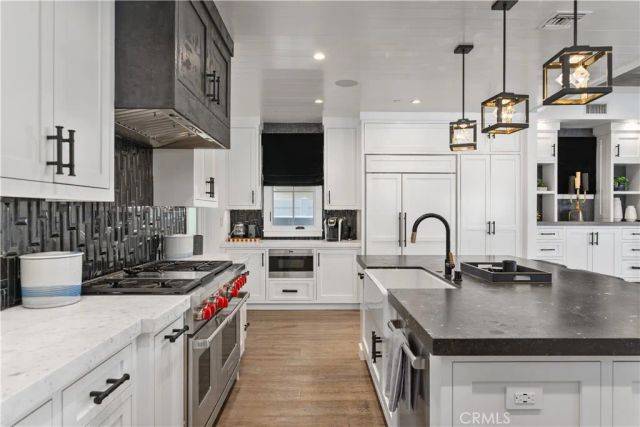 2037 E Ocean, Newport Beach, CA 92661