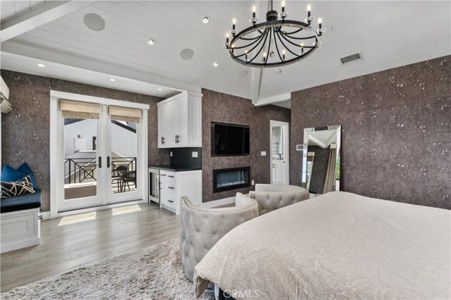 2037 E Ocean, Newport Beach, CA 92661
