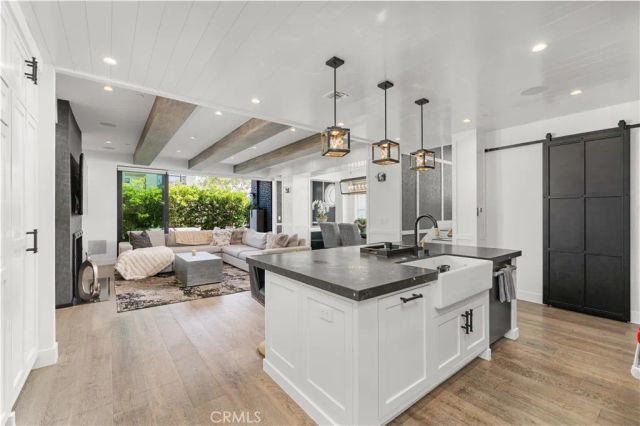 2037 E Ocean, Newport Beach, CA 92661