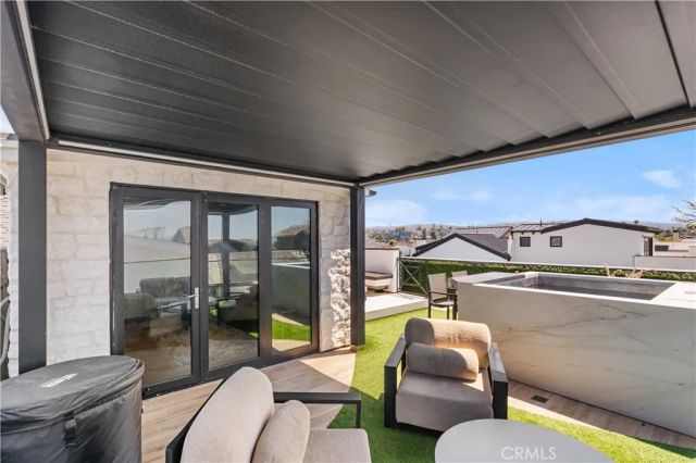 2037 E Ocean, Newport Beach, CA 92661