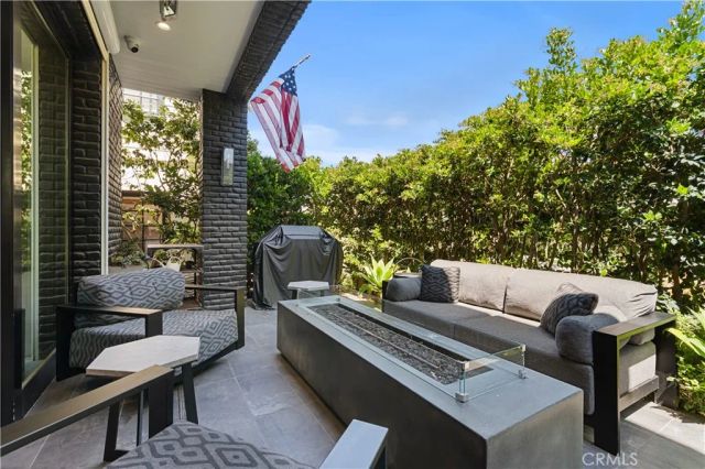 2037 E Ocean, Newport Beach, CA 92661