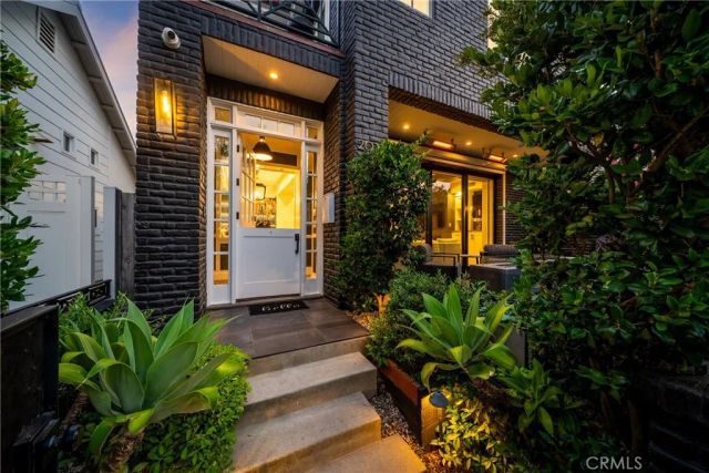 2037 E Ocean, Newport Beach, CA 92661