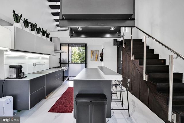 1630 19TH ST NW, Washington, DC 20009