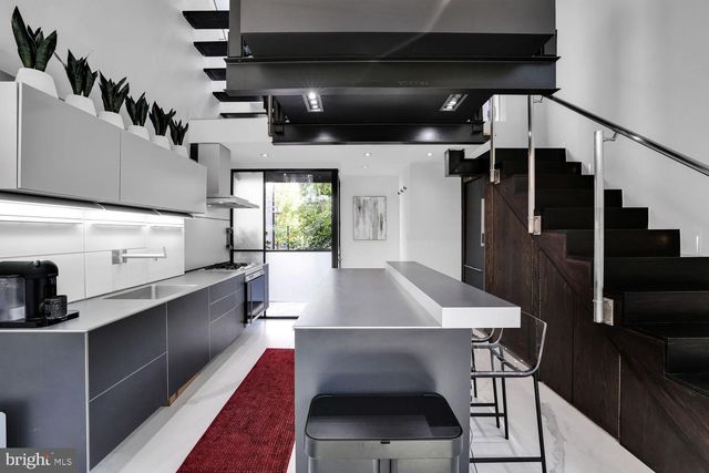 1630 19TH ST NW, Washington, DC 20009