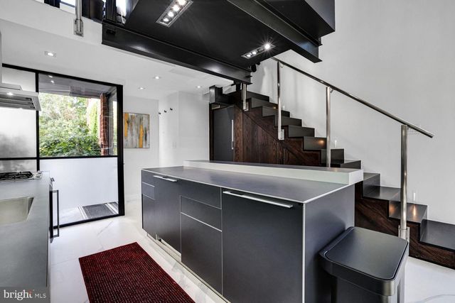 1630 19TH ST NW, Washington, DC 20009