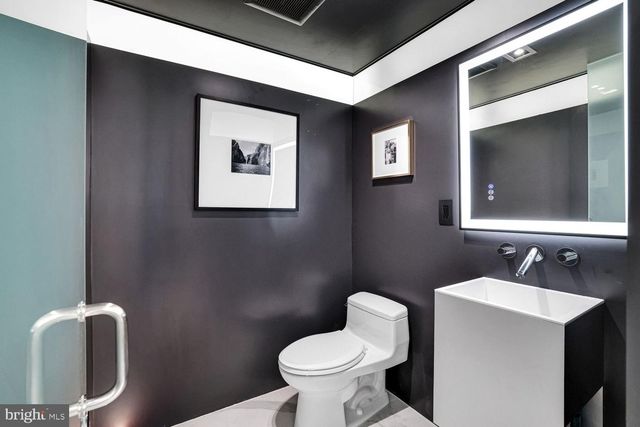 1630 19TH ST NW, Washington, DC 20009