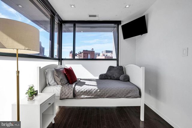 1630 19TH ST NW, Washington, DC 20009