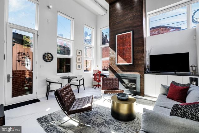 1630 19TH ST NW, Washington, DC 20009