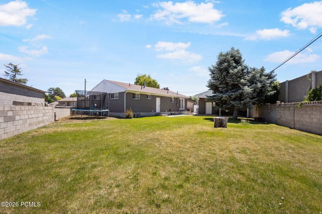 3770 W El Glen Avenue, West Valley City, UT 84120