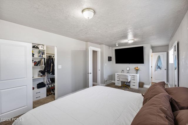 3770 W El Glen Avenue, West Valley City, UT 84120