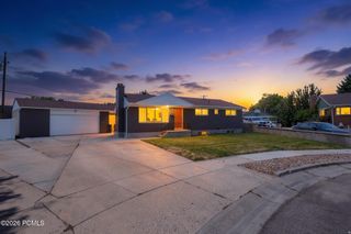 3770 W El Glen Avenue, West Valley City, UT 84120