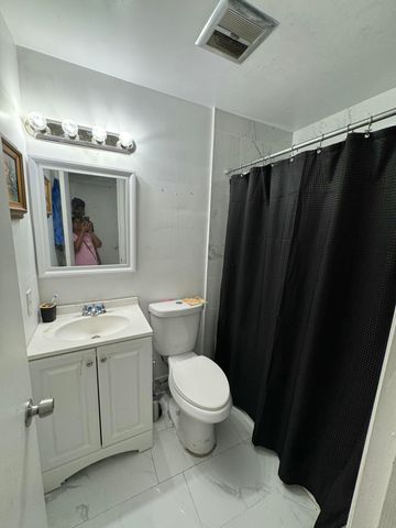 1624 BOARDMAN Avenue, West Palm Beach, FL 33407