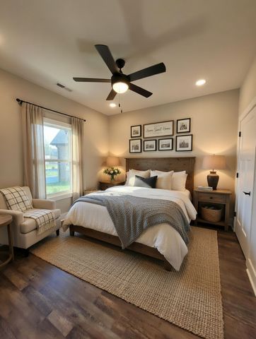 204 Sandalwood Way, Dickson, TN 37055