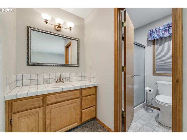 1110 Ne 15TH Ave, Canby, OR 97013