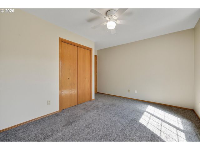 1110 Ne 15TH Ave, Canby, OR 97013