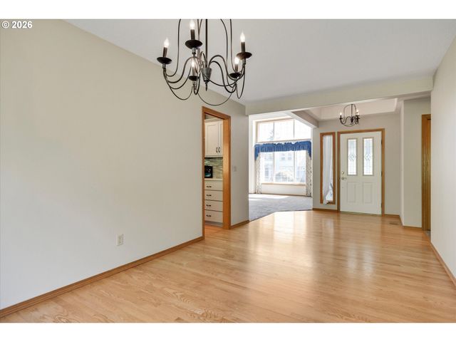 1110 Ne 15TH Ave, Canby, OR 97013