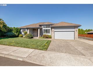 1110 Ne 15TH Ave, Canby, OR 97013