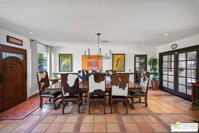 1471 E El Alameda, Palm Springs, CA 92262
