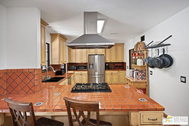 1471 E El Alameda, Palm Springs, CA 92262