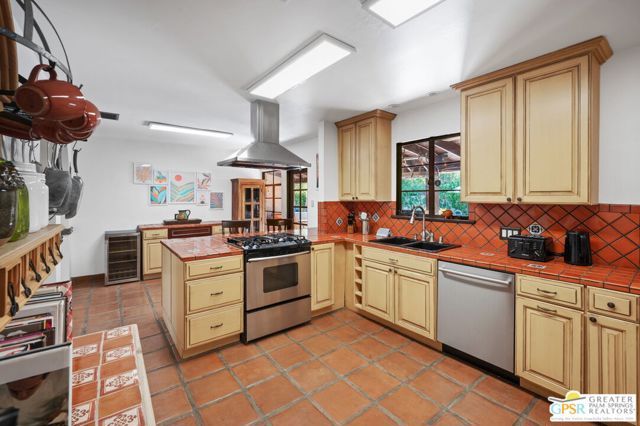 1471 E El Alameda, Palm Springs, CA 92262
