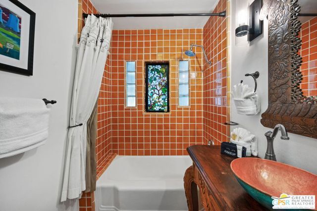 1471 E El Alameda, Palm Springs, CA 92262