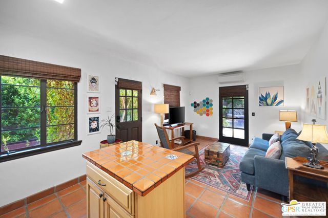 1471 E El Alameda, Palm Springs, CA 92262